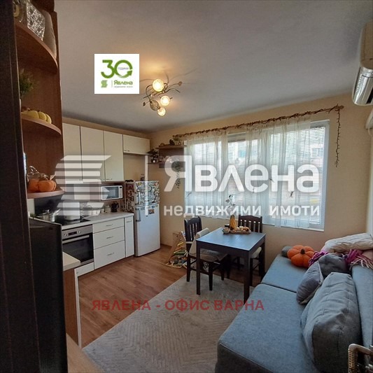 Продава 3-СТАЕН, гр. Варна, Колхозен пазар, снимка 2 - Aпартаменти - 47540448