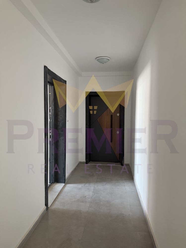 Продава 3-СТАЕН, гр. Пловдив, Остромила, снимка 2 - Апартаменти - 55748129