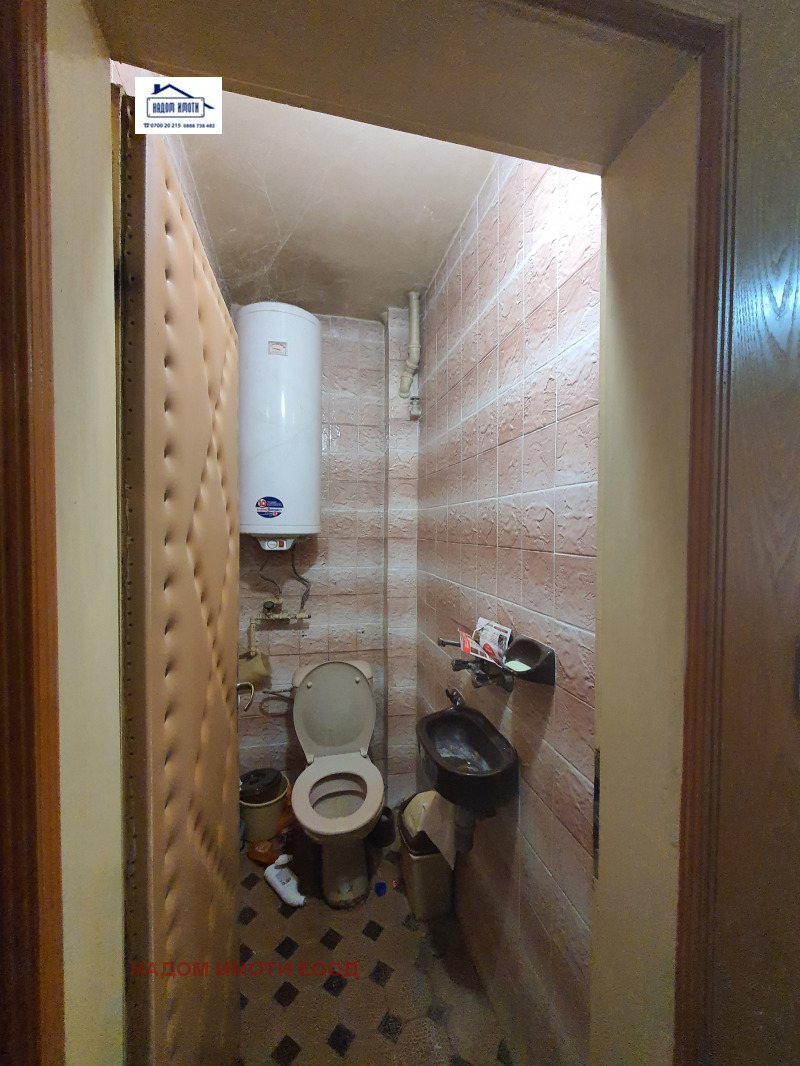 Продава 4-СТАЕН, гр. Велико Търново, Бузлуджа, снимка 12 - Апартаменти - 52601733