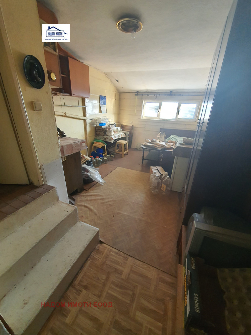 Продава 4-СТАЕН, гр. Велико Търново, Бузлуджа, снимка 15 - Апартаменти - 52601733