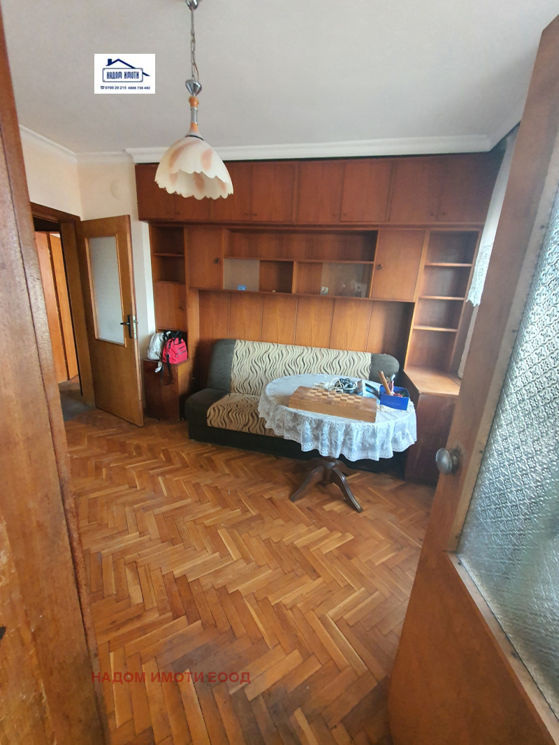 Продава 4-СТАЕН, гр. Велико Търново, Бузлуджа, снимка 4 - Апартаменти - 52601733