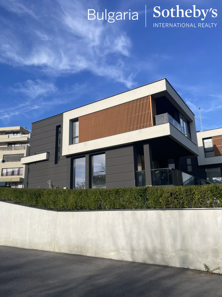 Продава КЪЩА, гр. Царево, област Бургас, снимка 2 - Къщи - 56036943