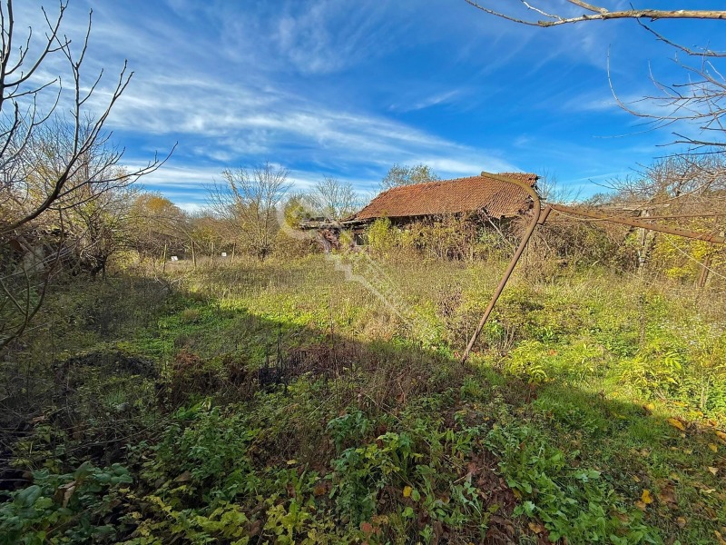 Продава КЪЩА, с. Велчево, област Велико Търново, снимка 2 - Къщи - 52399970