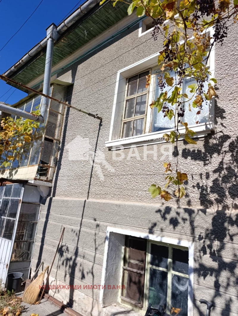 Продава КЪЩА, с. Кърнаре, област Пловдив, снимка 2 - Къщи - 53330394