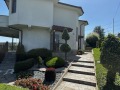 Продава КЪЩА, област Кърджали, с. Срединка • 380000 € / 743215.40 лв. • 62493700 3