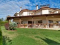 Продава КЪЩА, област Кърджали, с. Срединка • 380000 € / 743215.40 лв. • 62493700 1