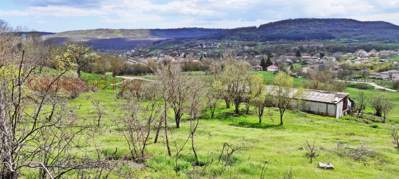 Продава ПАРЦЕЛ в област Варна, с. Долище - 2200 кв.м / 105 000 € » 205 362.15 лв.