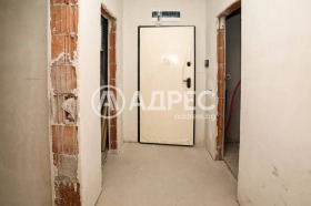 2-стаен град София, Красно село 16