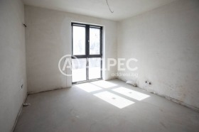 2-стаен град София, Красно село 5