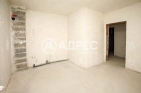 2-стаен град София, Красно село 7