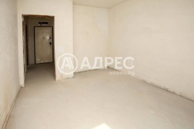2-стаен град София, Красно село 1