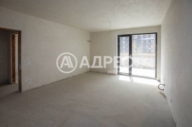 2-стаен град София, Красно село 6