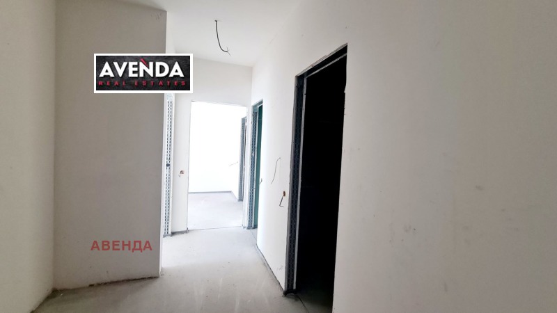 De vânzare  3 dormitoare Sofia , Crâstova vada , 228 mp | 94116603 - imagine [6]