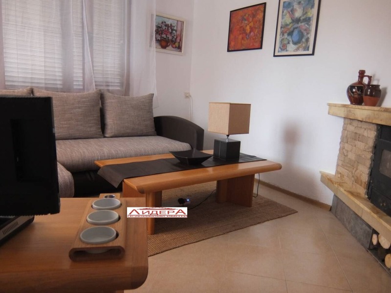 Продава КЪЩА в област Пловдив, с. Дедево - 180 кв.м / 203 990 € » 398 969.76 лв., ЛИДЕРА