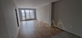 1 quarto Hristo Smirnenski, Plovdiv
