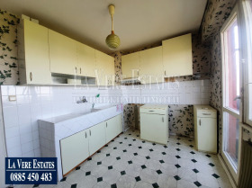 2 slaapkamers Vazrazjdane, Ruse 2