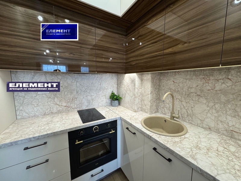 In vendita  1 camera da letto Plovdiv , Sadijski , 67 mq | 56948612
