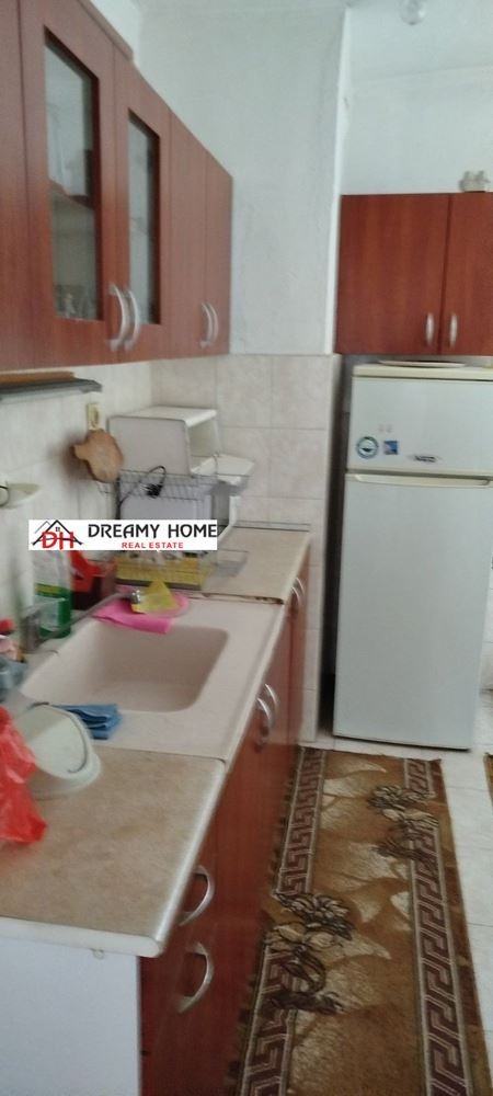 Myytävänä  2 makuuhuonetta Stara Zagora , Tri tšutšura - jug , 58 neliömetriä | 57555902 - kuva [6]