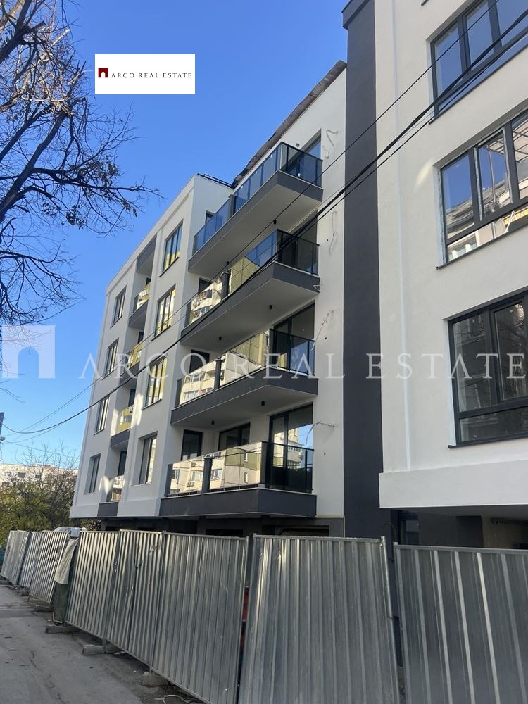 Продава 4-СТАЕН, гр. София, Надежда 4, снимка 2 - Апартаменти - 53228176