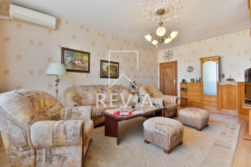 Продава МНОГОСТАЕН, гр. София, Красна поляна 1, снимка 2 - Апартаменти - 53589778