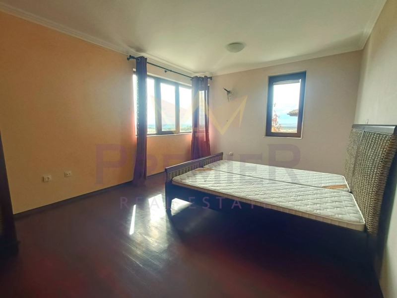 Продава КЪЩА, с. Кошарица, област Бургас, снимка 11 - Къщи - 52388929