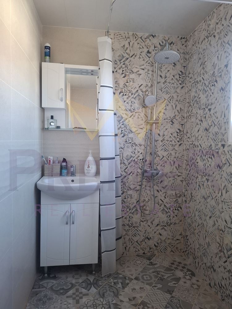 Продава КЪЩА, с. Синдел, област Варна, снимка 5 - Къщи - 52547672