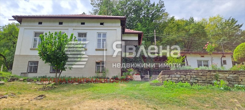 Продава КЪЩА, гр. Тетевен, област Ловеч