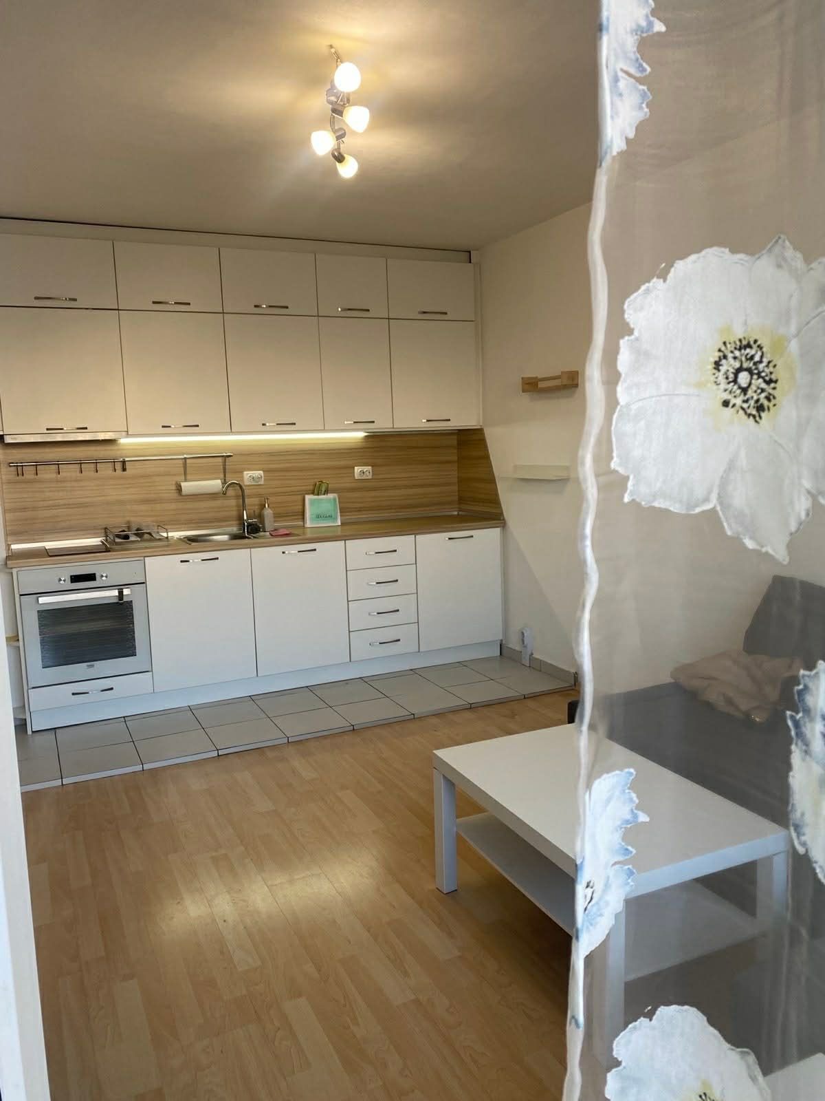 Продава 2-СТАЕН, гр. София, Люлин 9, снимка 2 - Апартаменти - 53695234