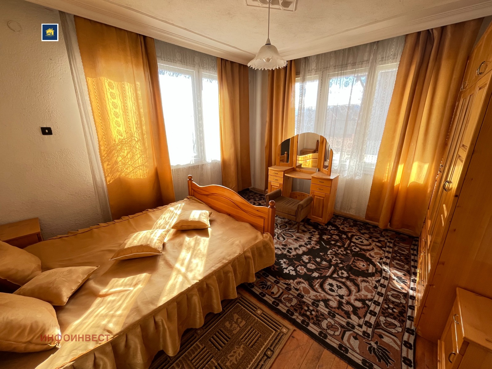 Продава КЪЩА, гр. Велинград, област Пазарджик, снимка 2 - Къщи - 53563071