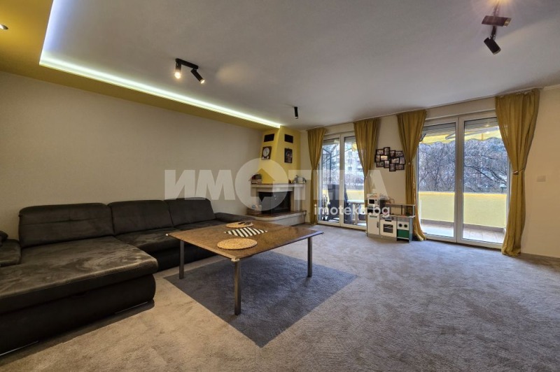 Продава МНОГОСТАЕН в град София, Бъкстон - 175 кв.м / 509 000 € » 995 517.47 лв., ИМОТЕКА