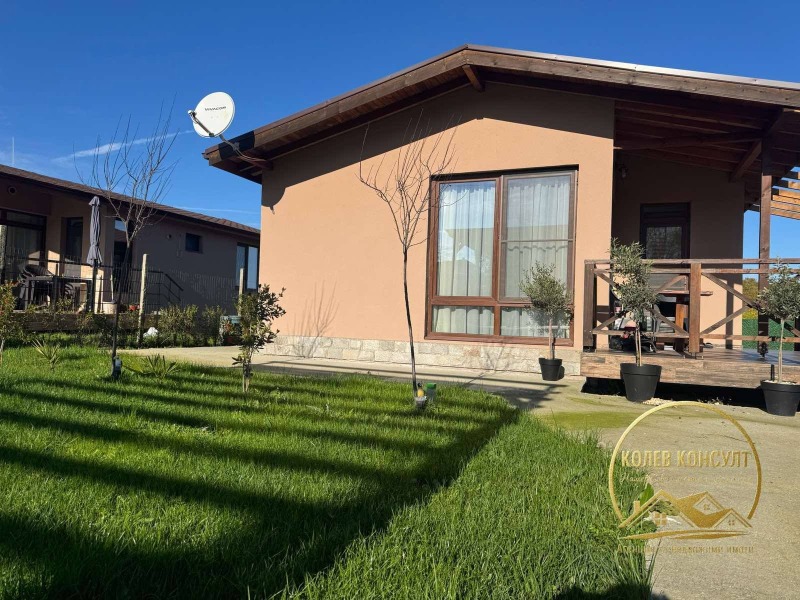 Продава КЪЩА в област Бургас, с. Велика - 73 кв.м / 142 650.43 € » 279 000 лв., КОЛЕВ КОНСУЛТ