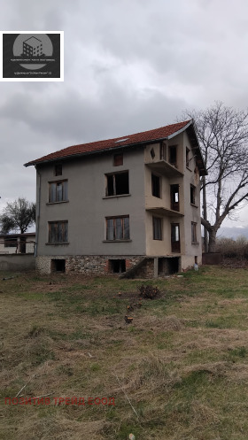 Hus Krajnitsi, region Kyustendil 1