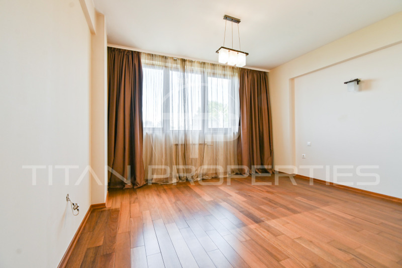 Eladó  Bérlakás Sofia , Bojana , 750 négyzetméter | 50975616 - kép [7]