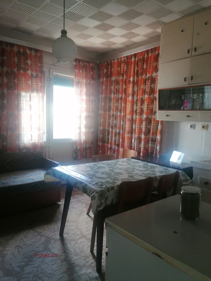 Na prodej  Dům Ruse , Rodina 2 , 120 m2 | 79523043 - obraz [2]