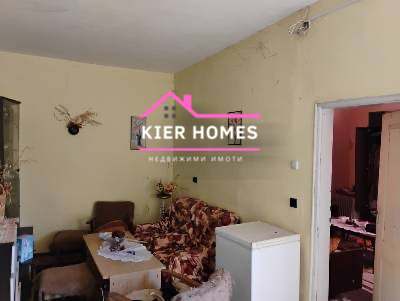 Продава КЪЩА, с. Караджалово, област Пловдив, снимка 9 - Къщи - 53028334