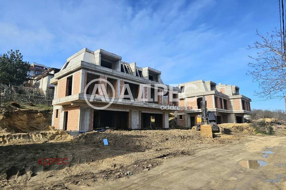 Продава КЪЩА, гр. Варна, м-т Манастирски рид