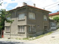 Продава КЪЩА, гр. Шумен, Център, снимка 2