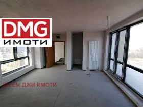 2 slaapkamers Reduta, Sofia 5