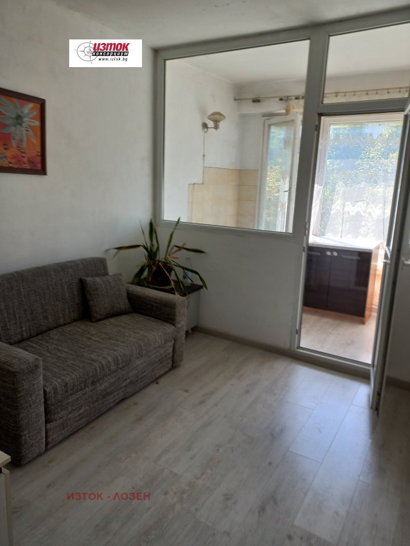 De vânzare  Studio Sofia , Crasna poliana 1 , 45 mp | 45437106