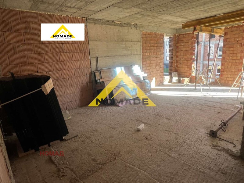 Продава 3-СТАЕН, гр. Пловдив, Остромила