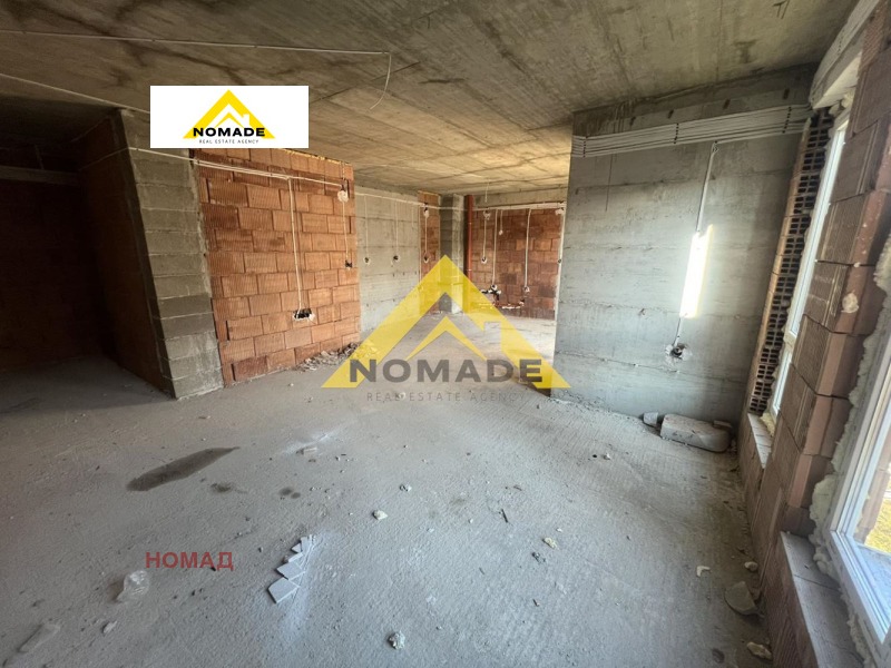 Продава 3-СТАЕН, гр. Пловдив, Остромила, снимка 3 - Апартаменти - 53040852