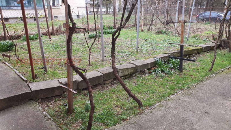 Продава ЕТАЖ ОТ КЪЩА, гр. Плевен, Мара Денчева, снимка 7 - Етаж от къща - 53179321