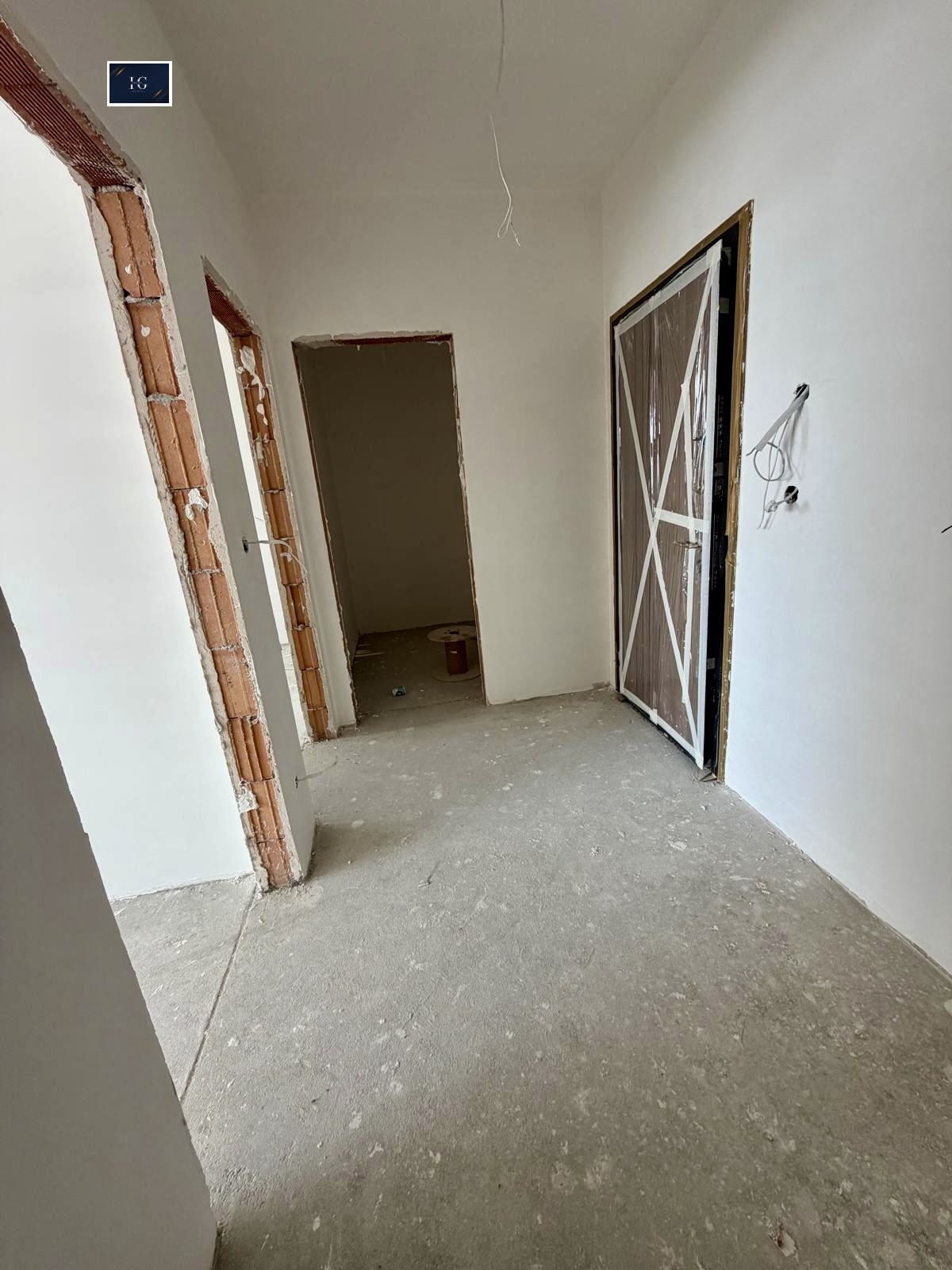 Продава 2-СТАЕН, гр. Бургас, Славейков, снимка 3 - Апартаменти - 56388509