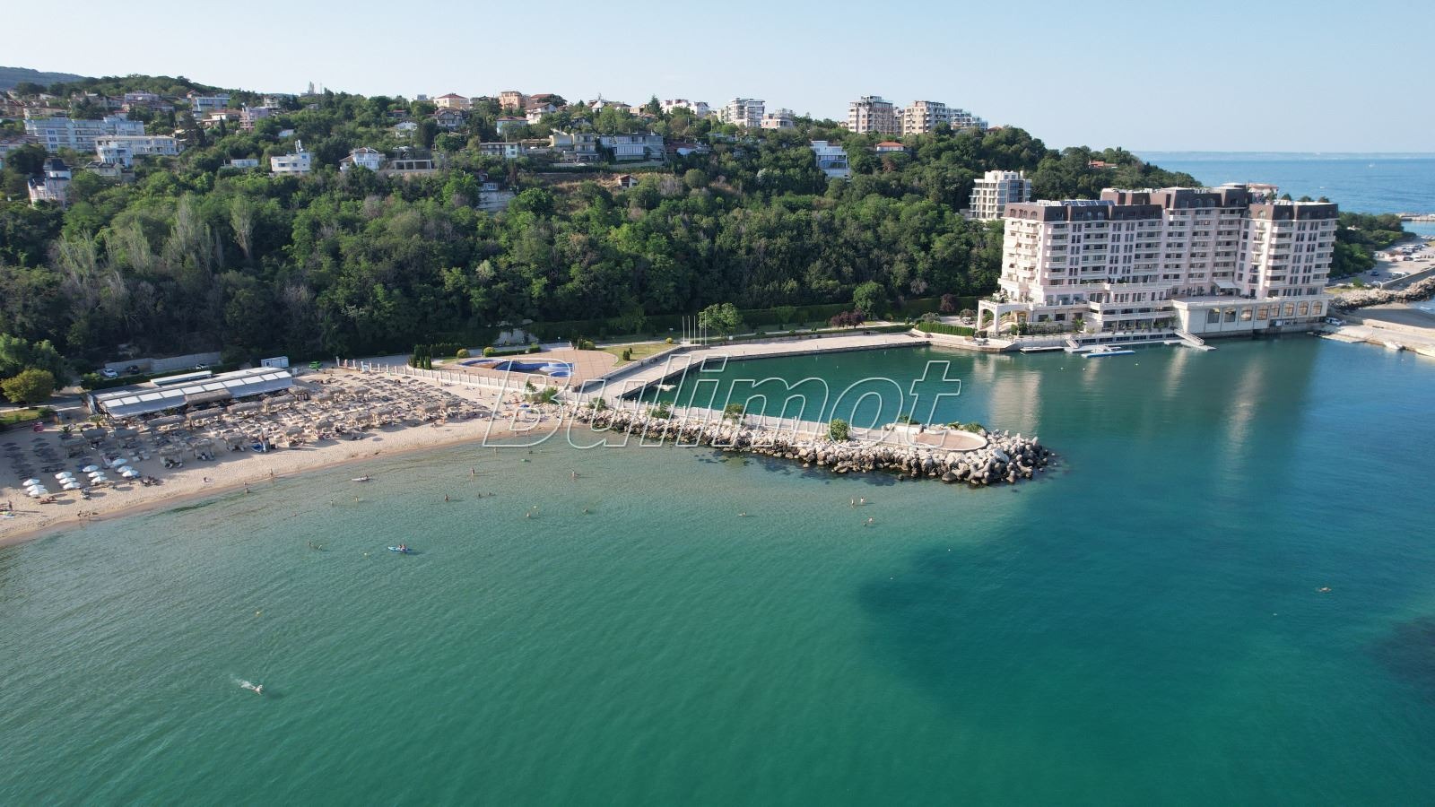 Продава 3-СТАЕН, гр. Варна, к.к. Св.Св. Константин и Елена, снимка 2 - Апартаменти - 52694347