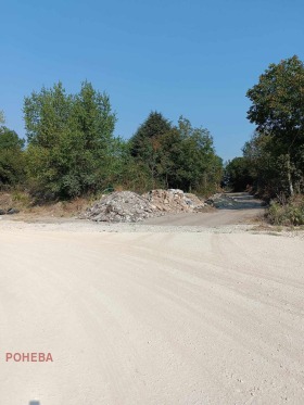 Verhaallijn Zapadna promisjlena zona, Varna
