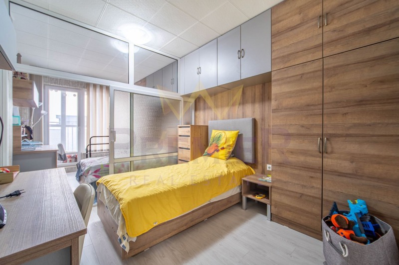 Продава 3-СТАЕН, гр. Варна, Левски 1, снимка 9 - Апартаменти - 53228403