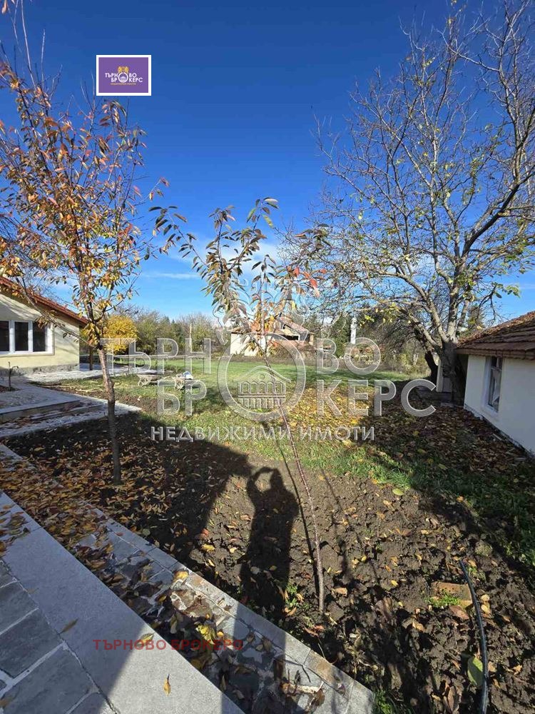 Продава КЪЩА, с. Ново село, област Велико Търново, снимка 12 - Къщи - 41001363