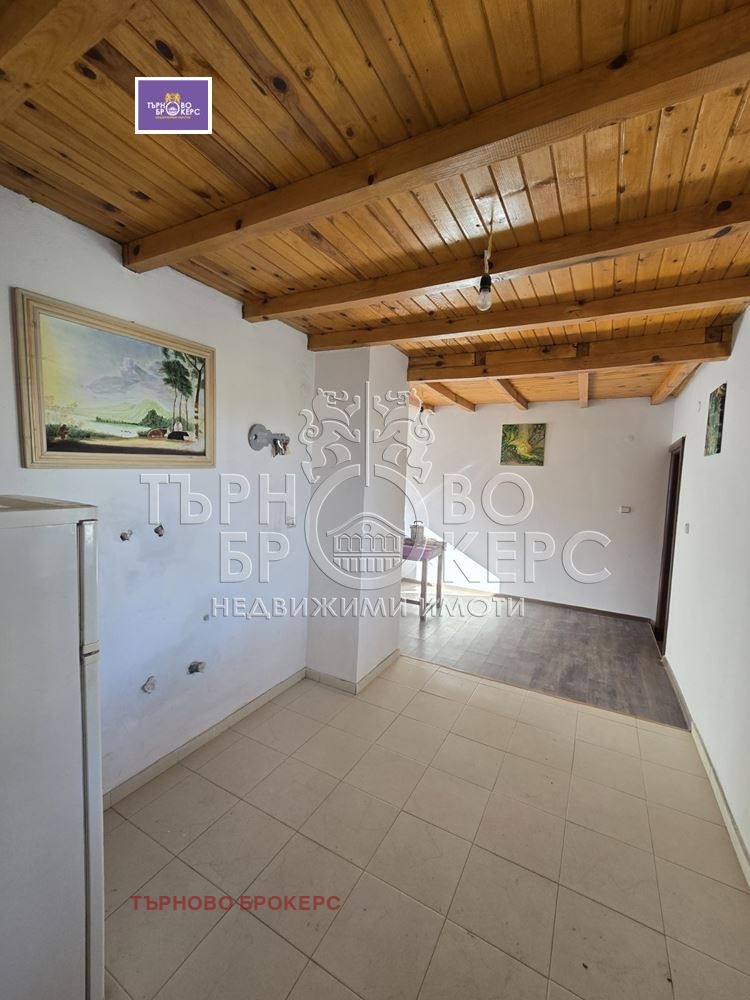 Продава КЪЩА, с. Ново село, област Велико Търново, снимка 14 - Къщи - 41001363