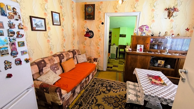 Продава КЪЩА, гр. Русе, Широк център, снимка 3 - Къщи - 52942671