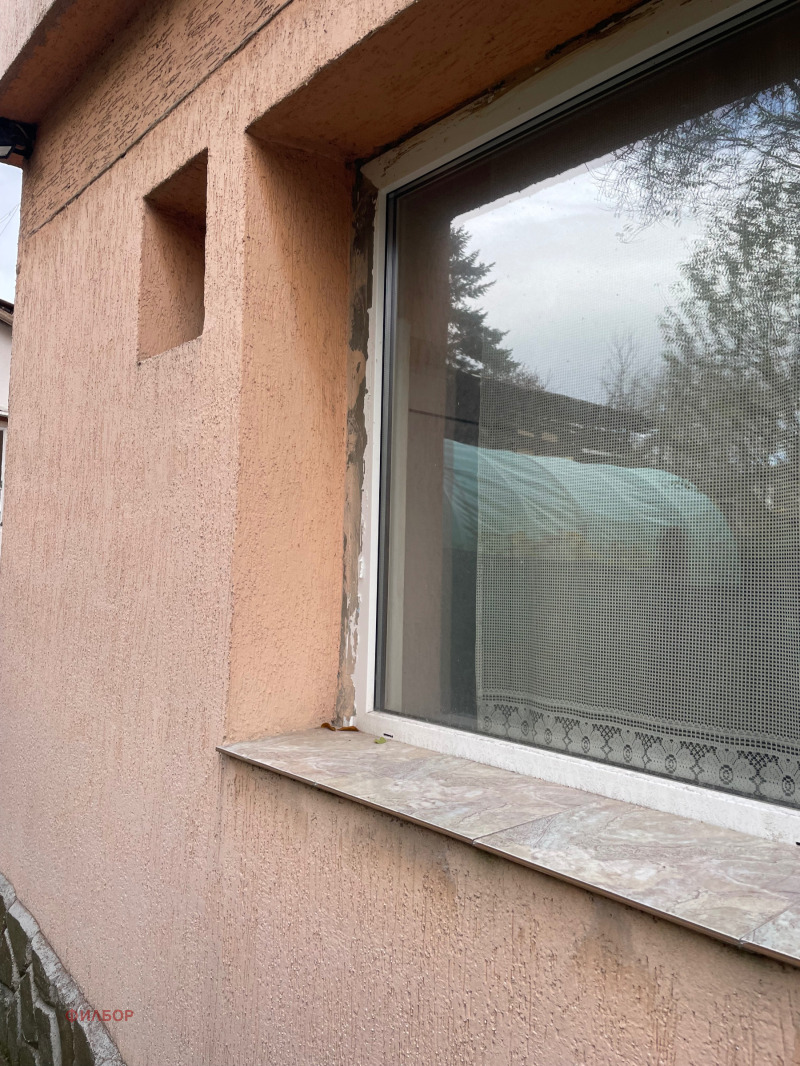 Продава КЪЩА, гр. Перник, Църква, снимка 10 - Къщи - 53047618